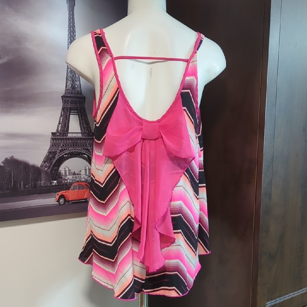 Ardene Pink and Black Chevron Tank Top - Picture 4 of 9